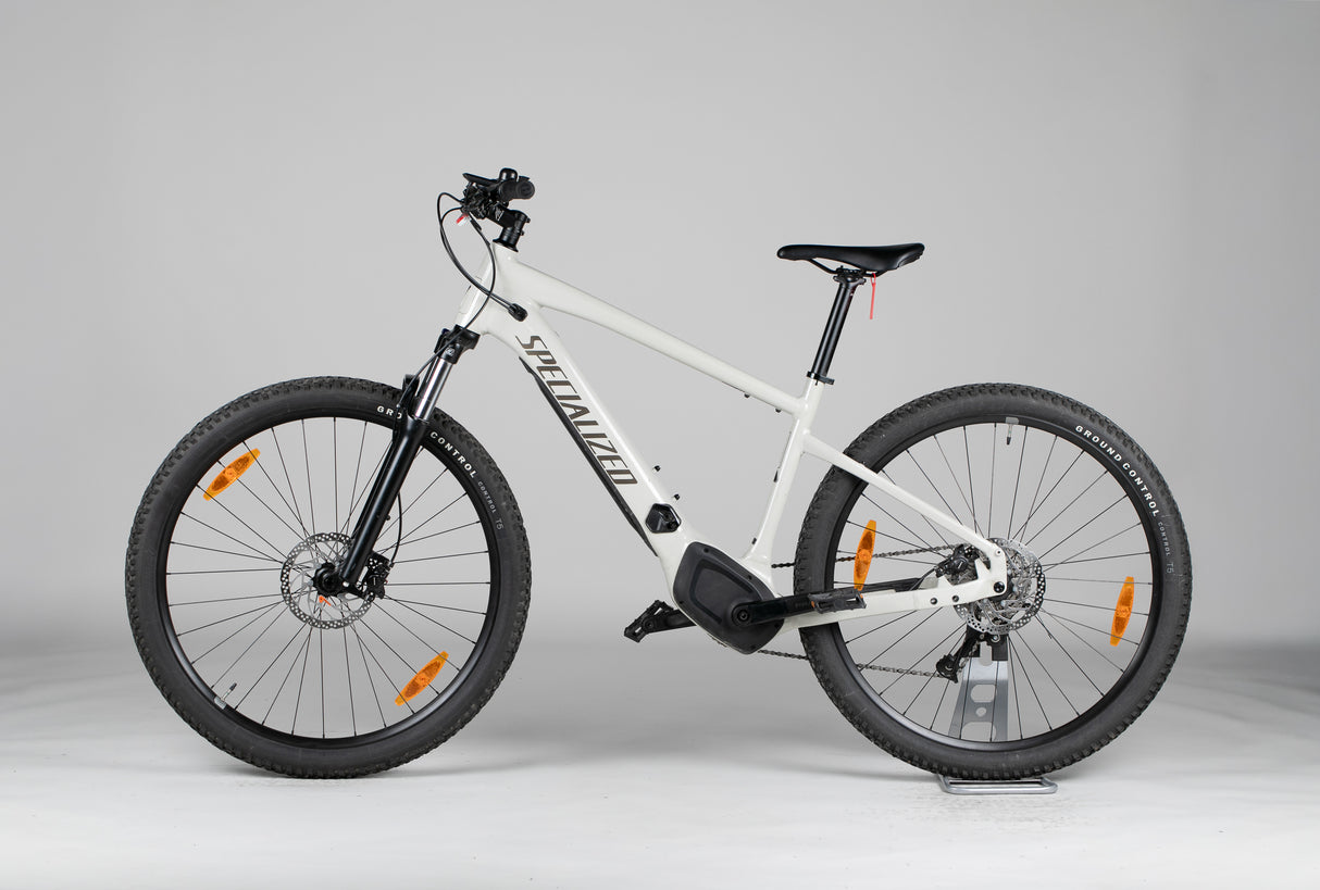 Specialized Turbo Tero 3.0 - käytetty sähköpyörä 178-188 cm ajajalle