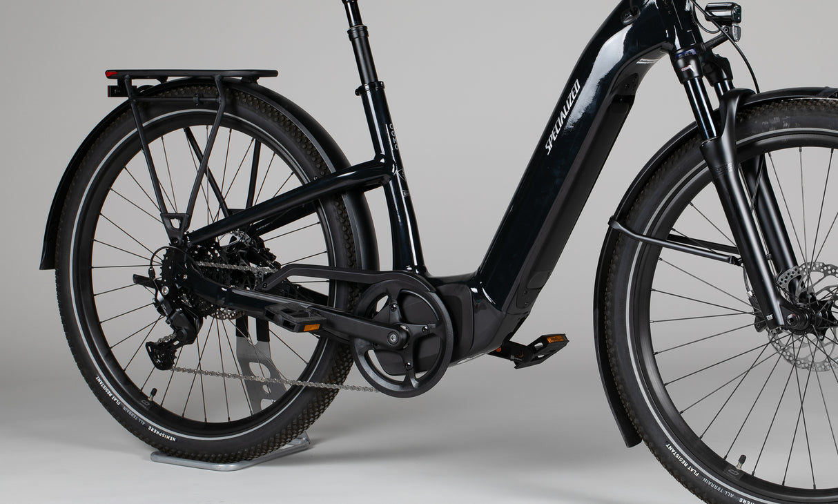 Specialized Turbo Como 4.0 - käytetty sähköpyörä 158-170 cm ajajalle