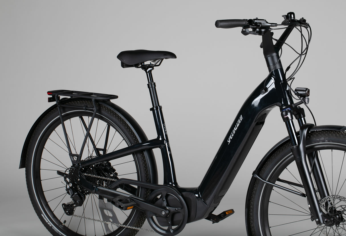 Specialized Turbo Como 4.0 - käytetty sähköpyörä 158-170 cm ajajalle