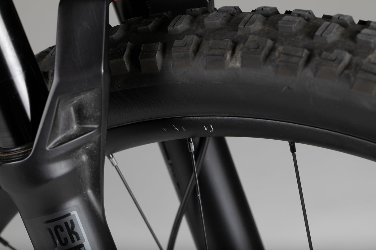 Trek Rail 7 Gen3 - käytetty sähköpyörä 177-188 cm ajajalle