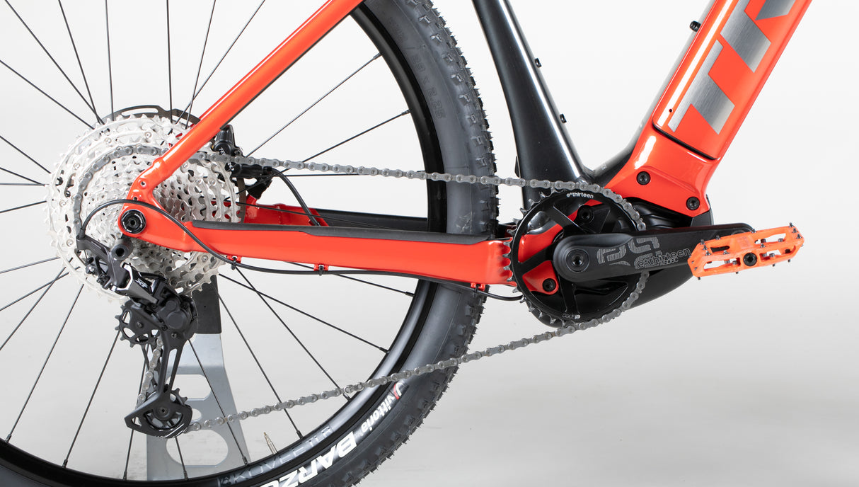 Trek Powerfly 5 - käytetty sähköpyörä 179–189 cm ajajalle