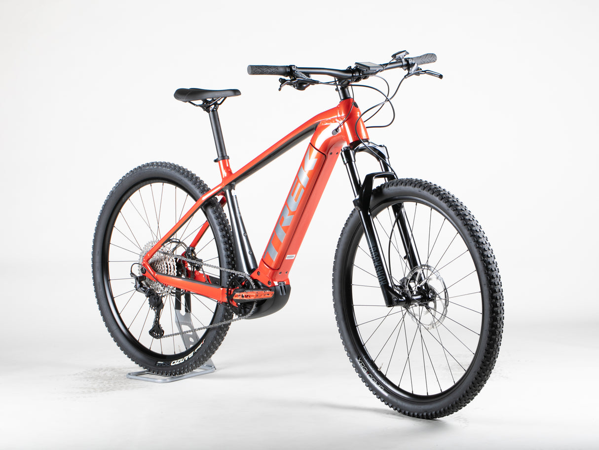 Trek Powerfly 5 - käytetty sähköpyörä 179–189 cm ajajalle