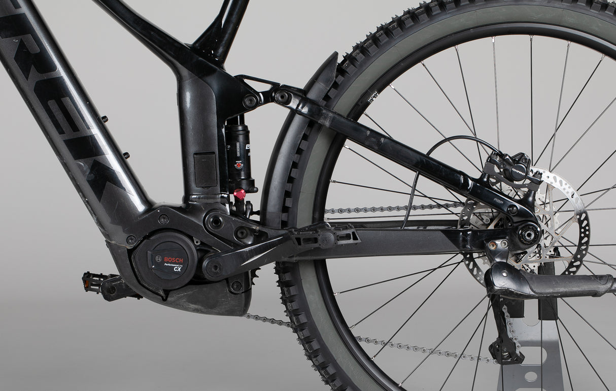Trek Powerfly FS 4 Gen 3 - käytetty sähköpyörä 165-178 cm ajajalle