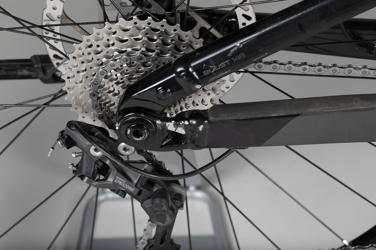 Trek Powerfly FS 4 Gen 3 - käytetty sähköpyörä 165-178 cm ajajalle