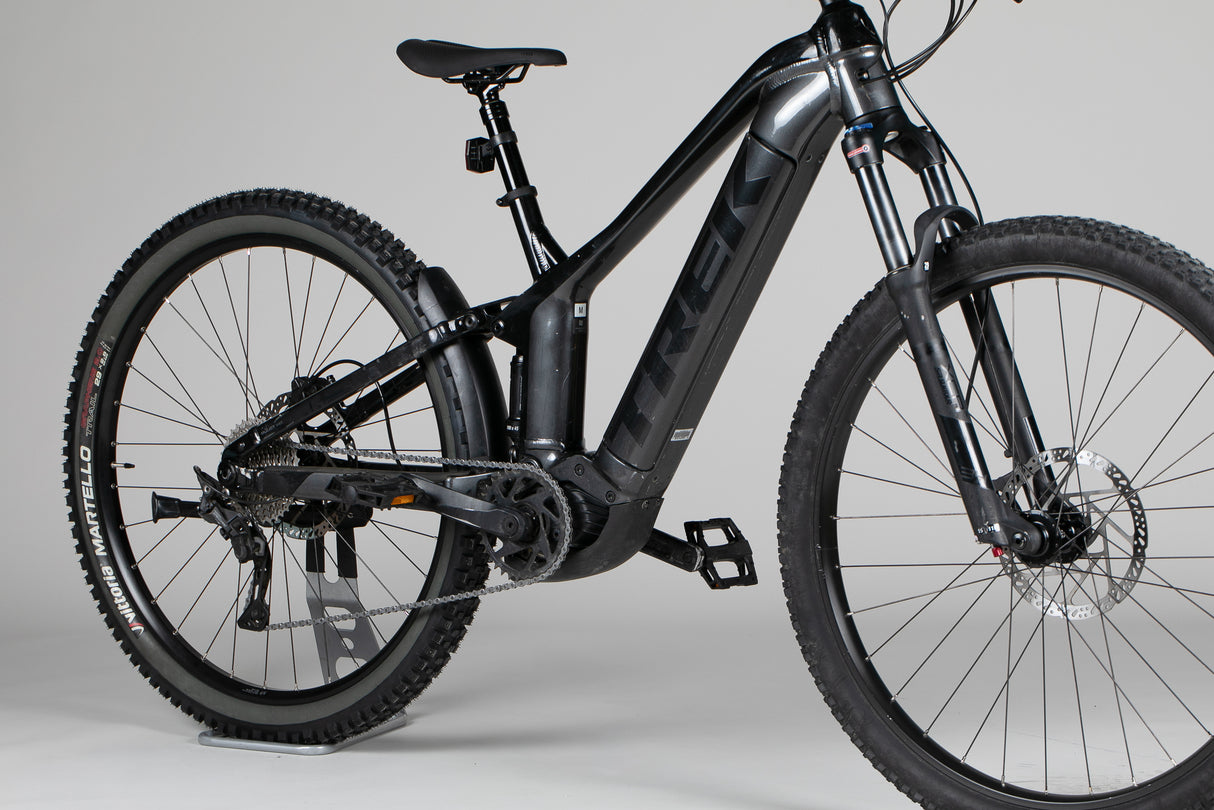 Trek Powerfly FS 4 Gen 3 - käytetty sähköpyörä 165-178 cm ajajalle