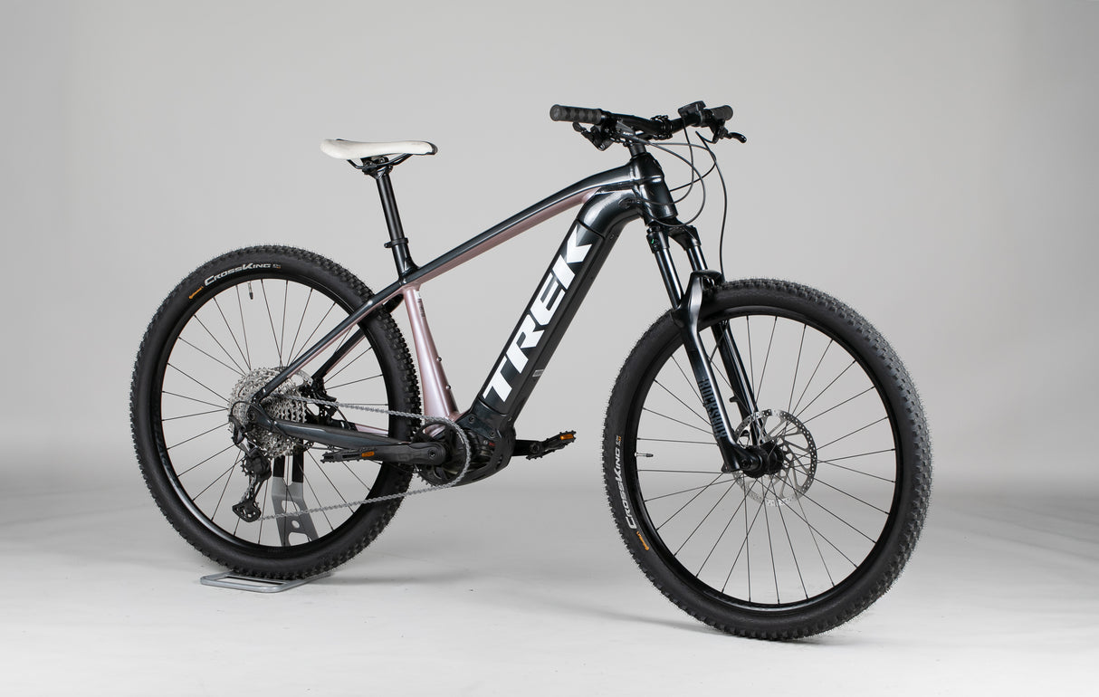 Trek Powerfly 5 Gen 3 - käytetty sähköpyörä 174-188 cm ajajalle