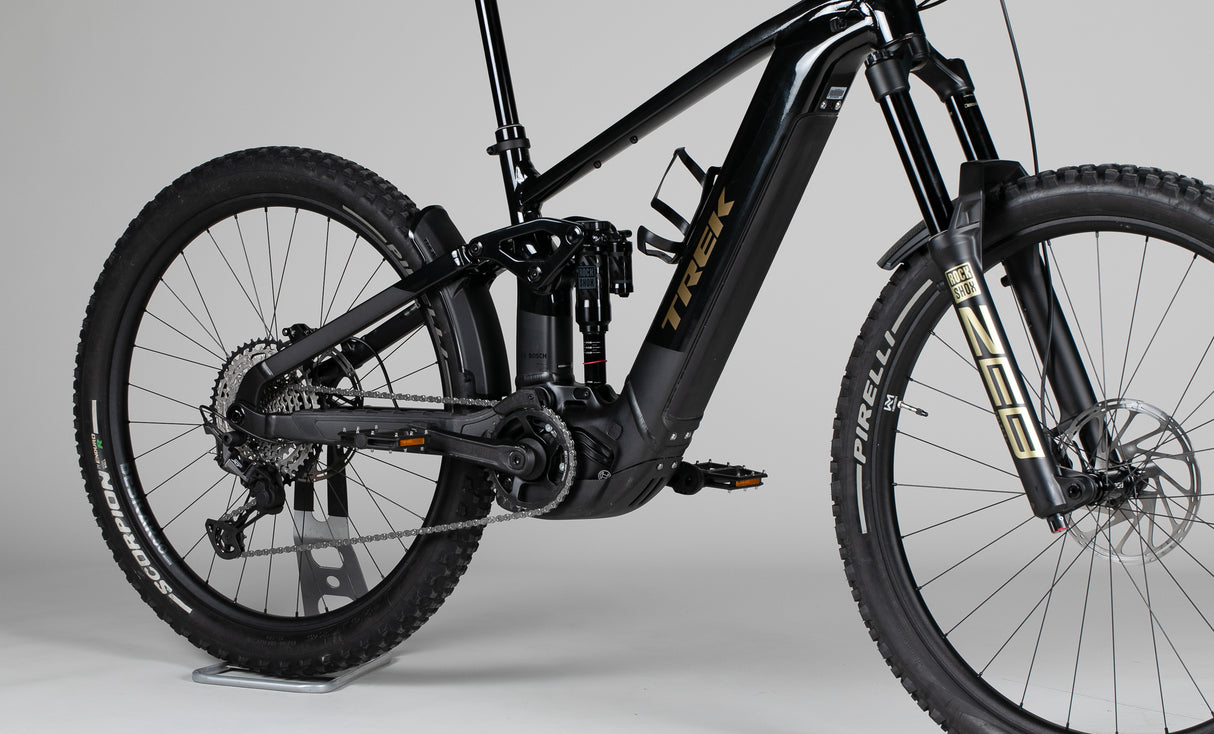 Trek Rail 8 Gen 5 - käytetty sähköpyörä 165-176 cm ajajalle