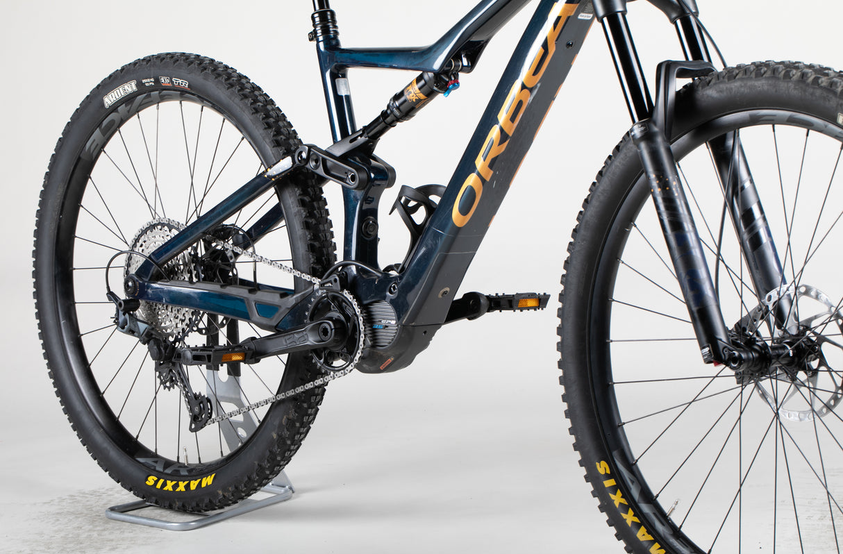 Orbea Rise M20 - käytetty sähköpyörä 170–185 cm ajajalle