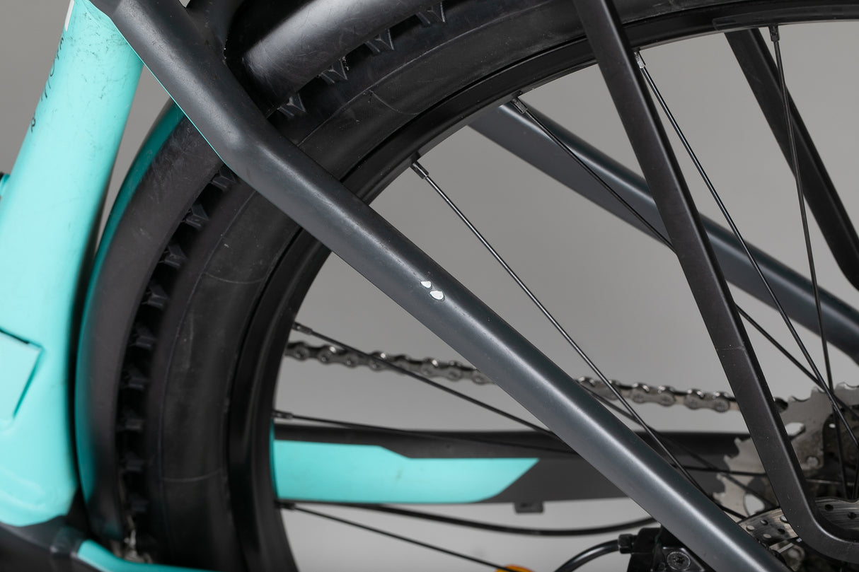 Trek Powerfly 4 - käytetty sähköpyörä 165-178 cm ajajalle