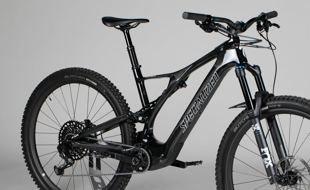 Specialized Turbo Levo Sl Expert Carbon - käytetty sähköpyörä 178-189 cm ajajalle