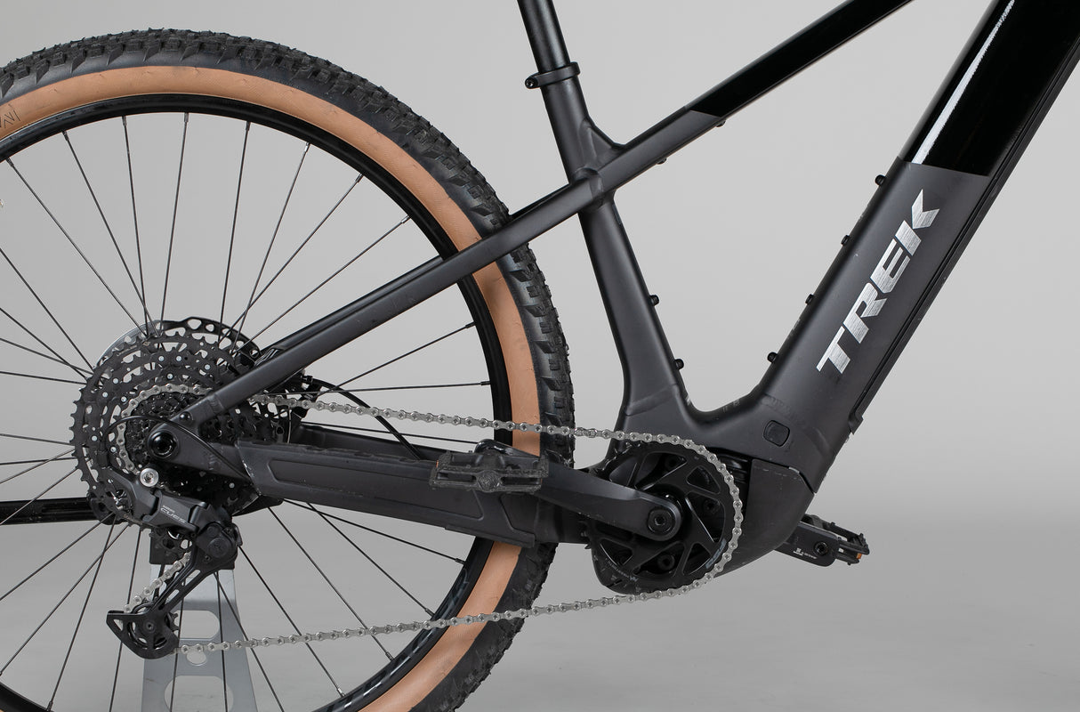 Trek Powerfly 4 Gen 5 - käytetty sähköpyörä 175-189 cm ajajalle