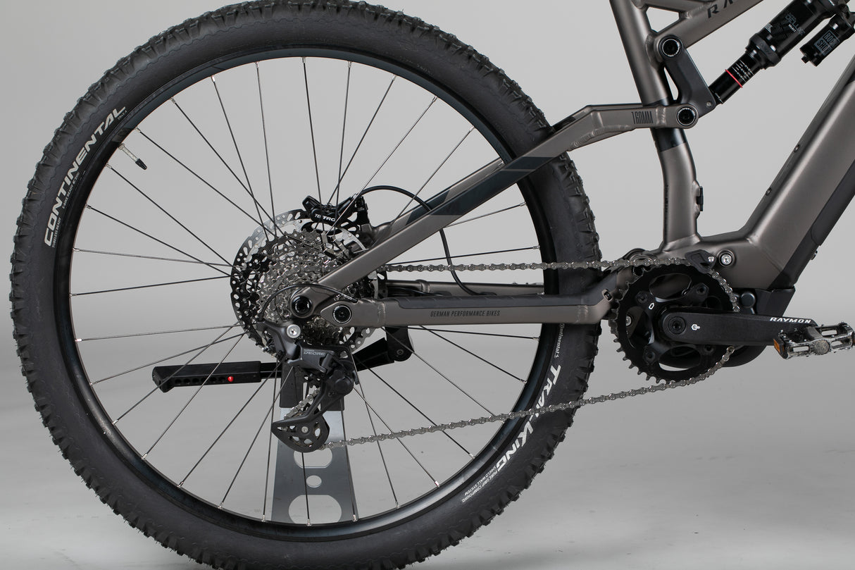 R RAYMON TrailRay 160E 9.0 - käytetty sähköpyörä 168-180 cm ajajalle
