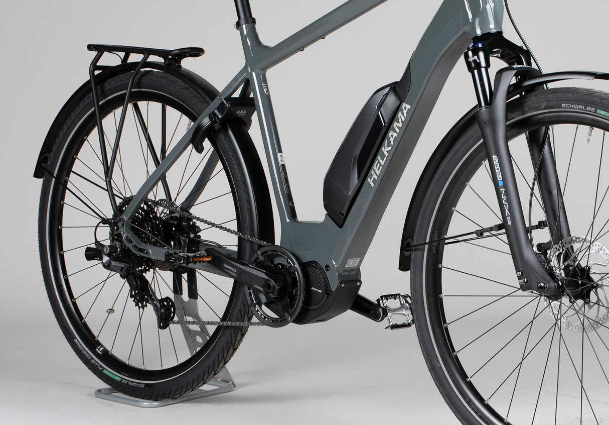 Helkama SE 10v 28″ - outlet-sähköpyörä 170-190 cm ajajalle