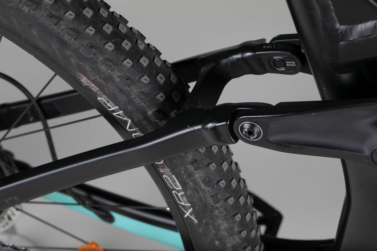 Trek Rail 5 625 W Gen 2 - käytetty sähköpyörä 186-196 cm ajajalle