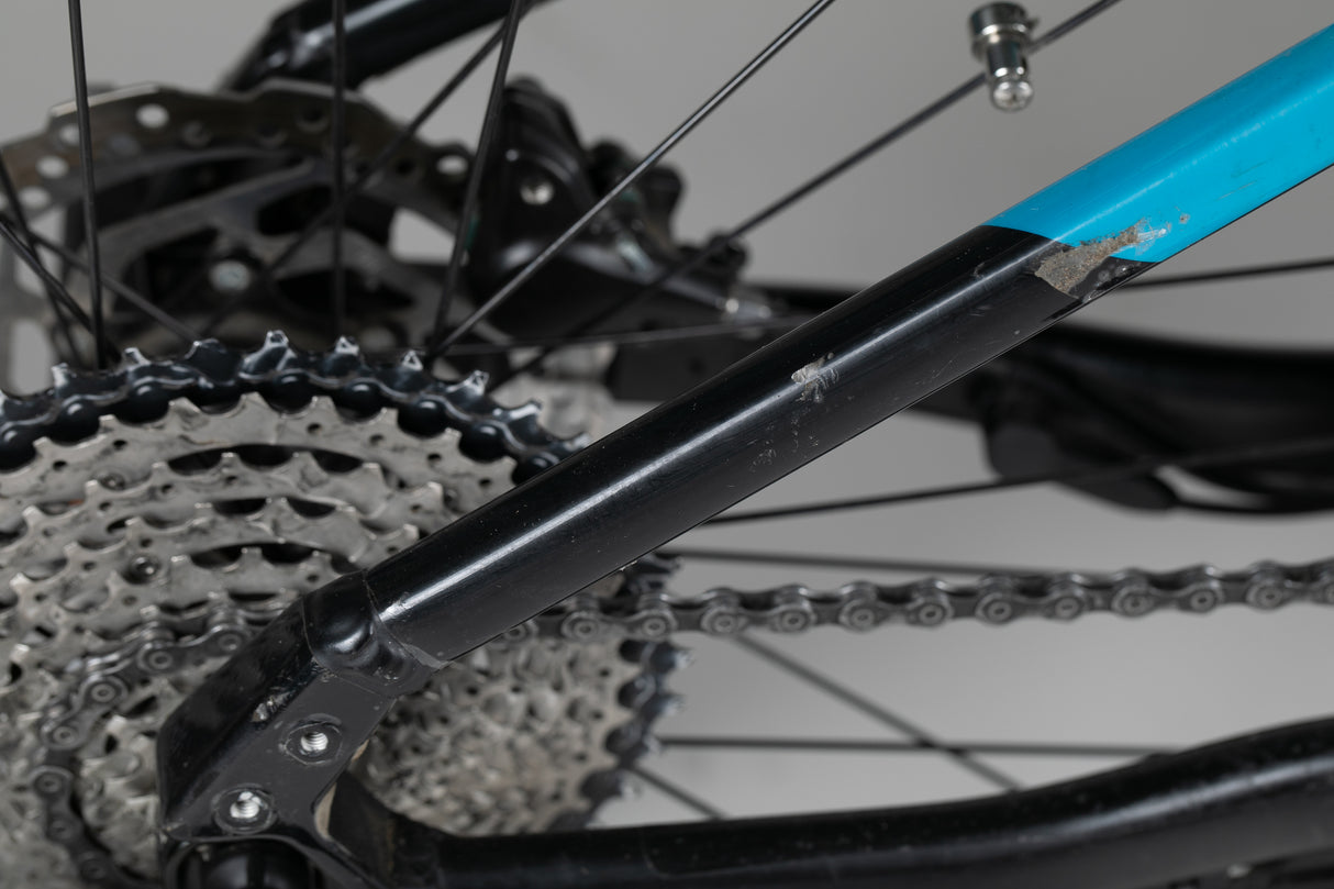 Cube Acid 240 Hybrid Youth Sl - käytetty sähköpyörä 125-140 cm ajajalle