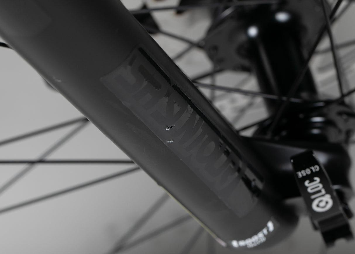 Giant Stance E+ 2 625 - käytetty sähköpyörä 170-180 cm ajajalle