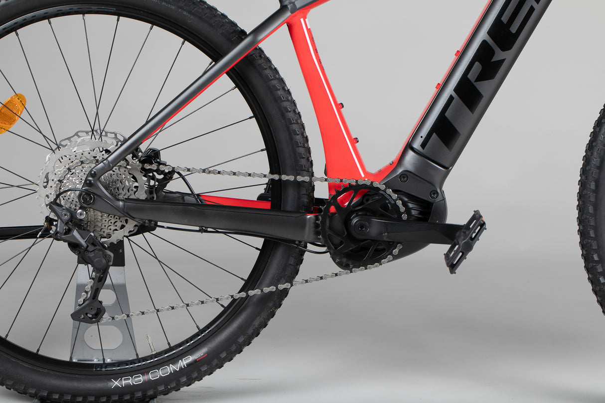 Trek Powerfly 4 625w Gen 4 - käytetty sähköpyörä 177-188 cm ajajalle