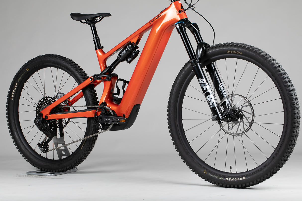 Specialized Turbo Levo 4 Comp - käytetty sähköpyörä 165-180 cm ajajalle