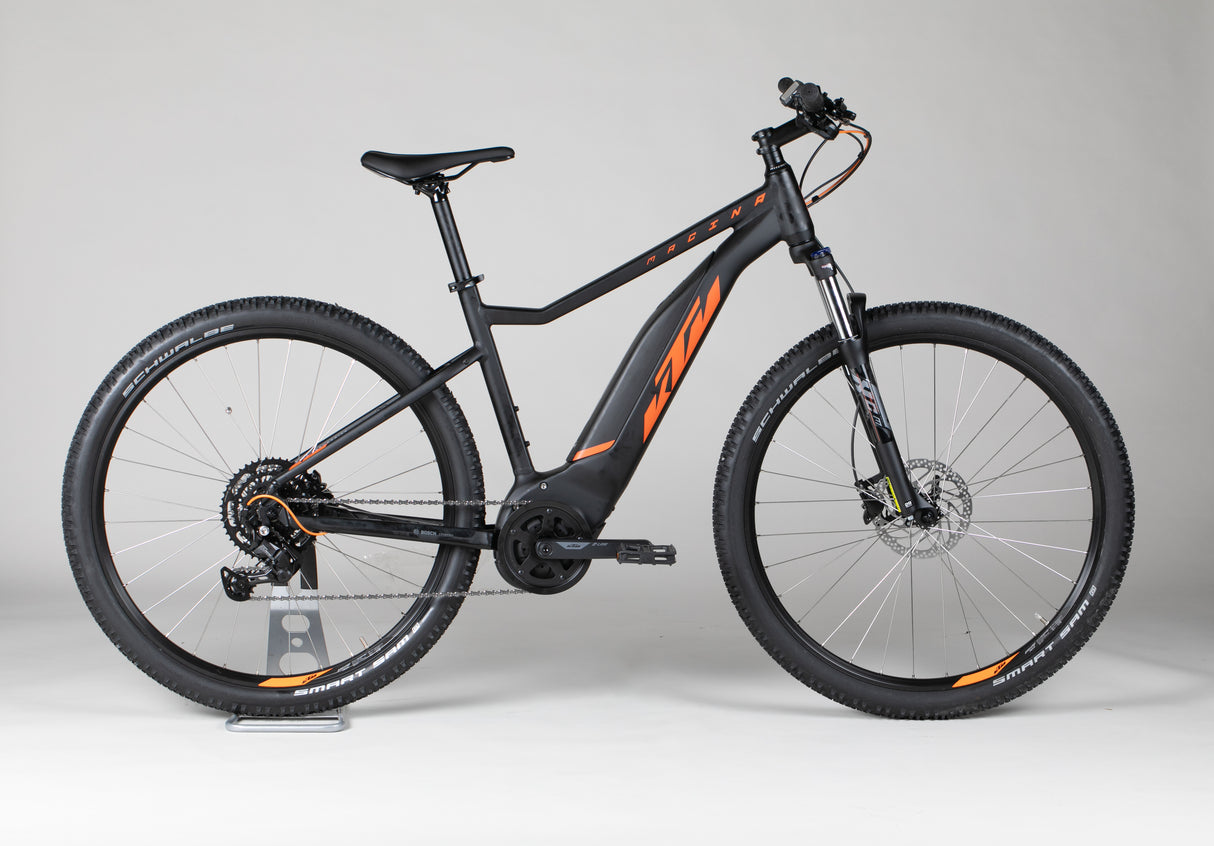 KTM Macina Ride 591 - outlet-sähköpyörä 175-184 cm ajajalle