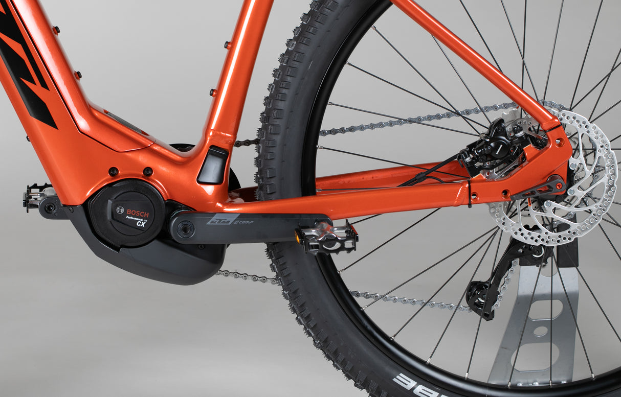 KTM Macina Team 793 - outlet-sähköpyörä 182-192 cm ajajalle