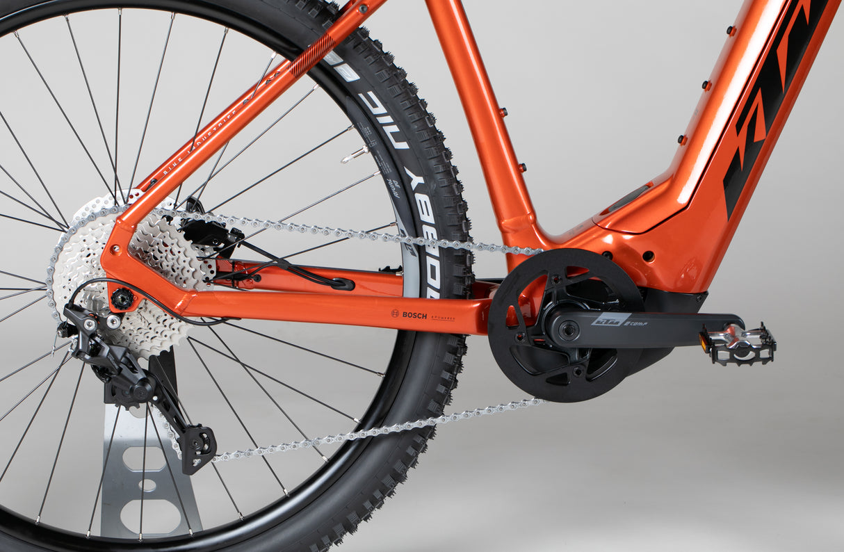 KTM Macina Team 793 - outlet-sähköpyörä 182-192 cm ajajalle