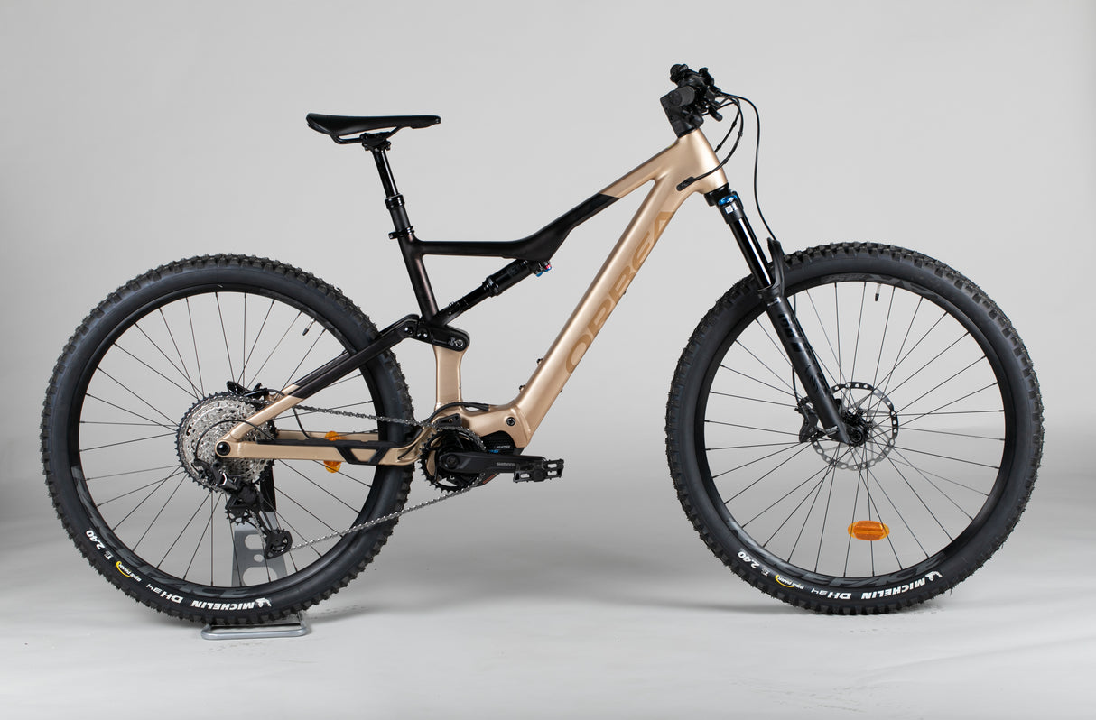 Orbea Rise H20 - käytetty sähköpyörä 178-189 cm ajajalle