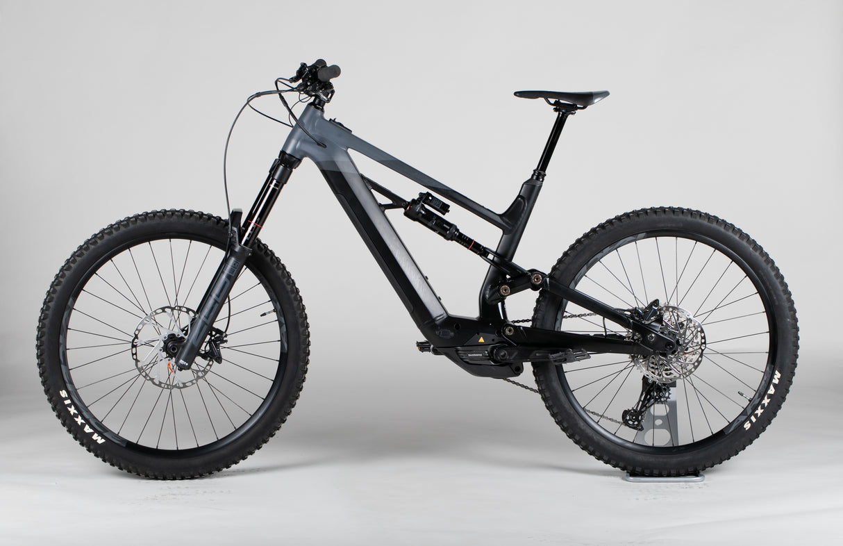 Canyon Torque:ON 7 - käytetty sähköpyörä 180-190 cm ajajalle