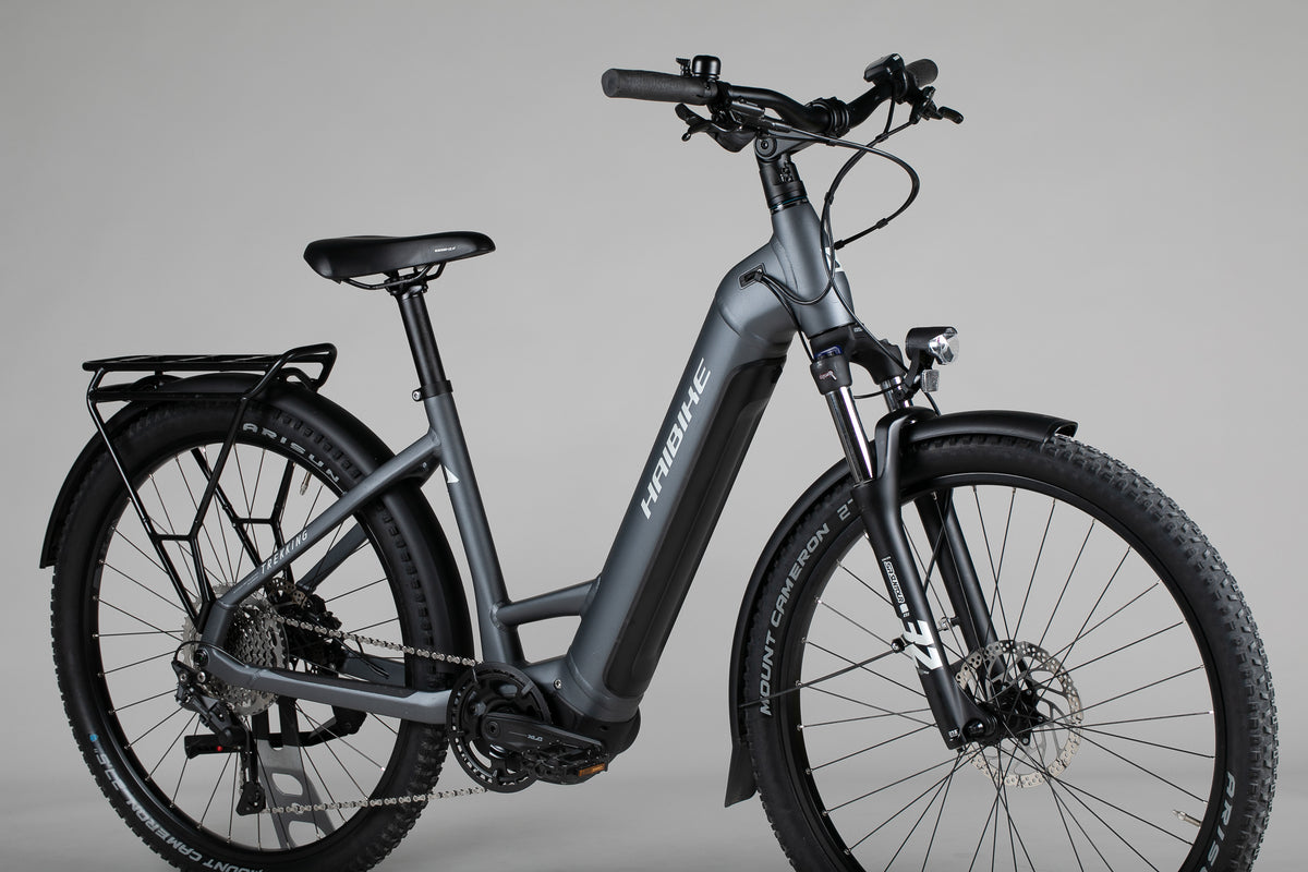 Haibike Trekking 4 LOW - käytetty sähköpyörä 168-179 cm ajajalle