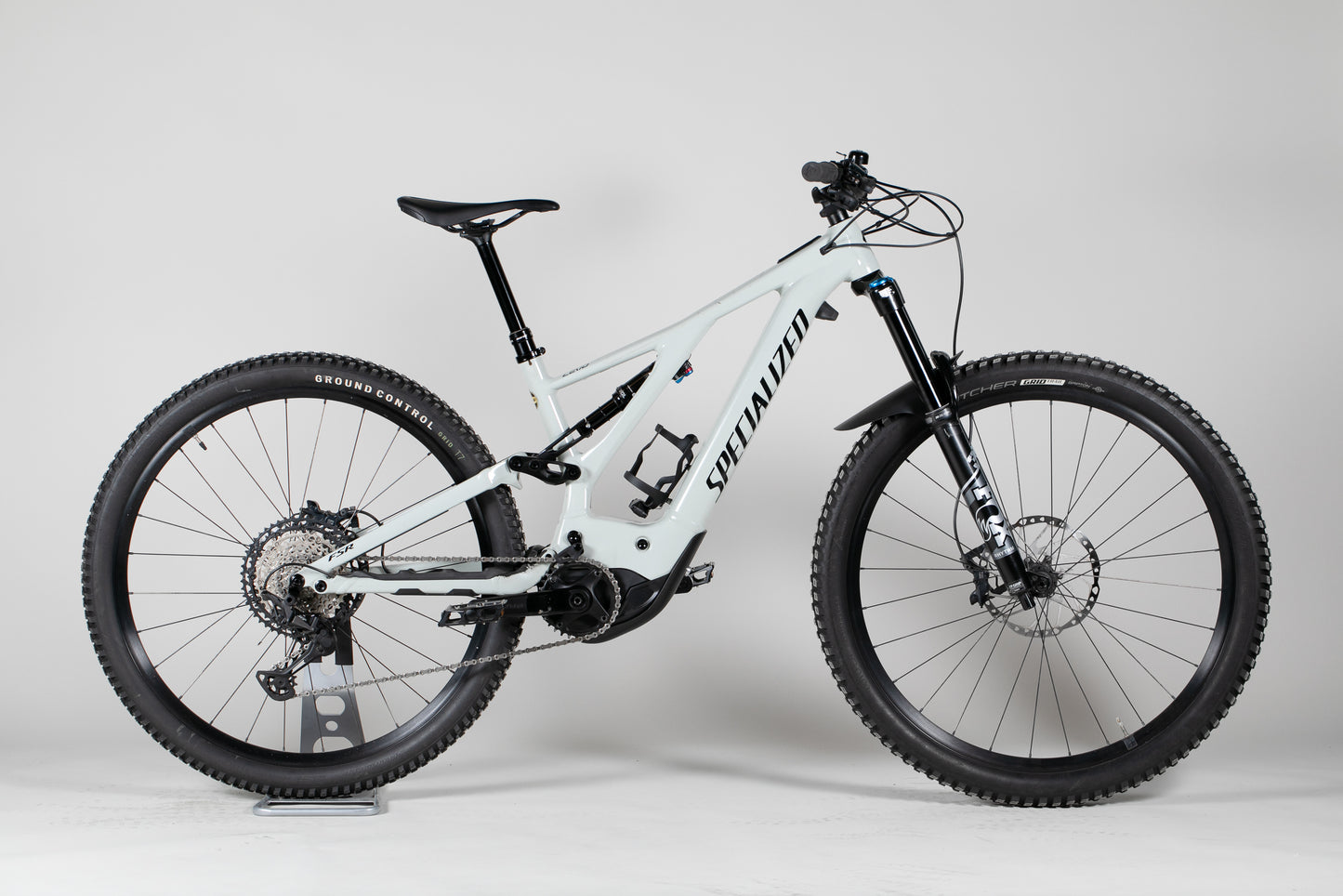 Specialized Turbo Levo Comp - käytetty sähköpyörä ajajalle 165-180 cm