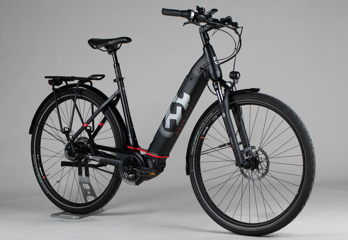 Husqvarna Gran City 6 - käytetty sähköpyörä 170-185 cm ajajalle