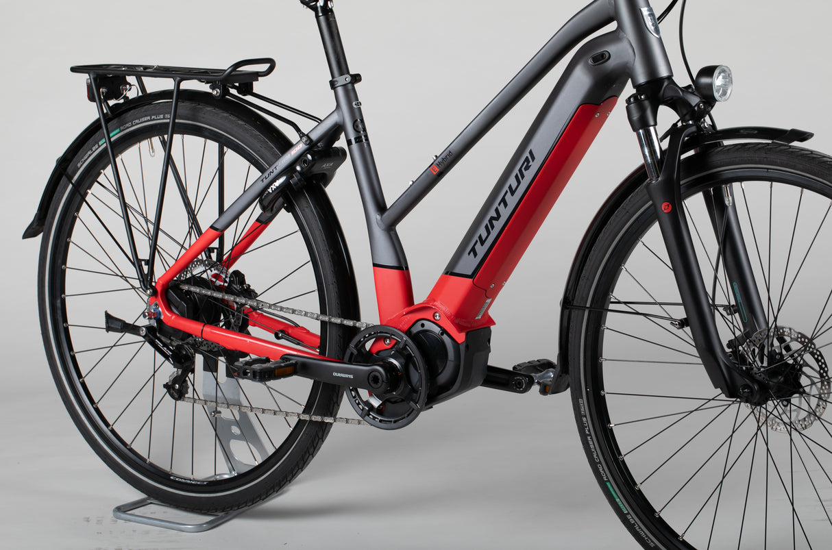 Tunturi e-Hybrid 9sp 28” - käytetty sähköpyörä 155–167 cm ajajalle