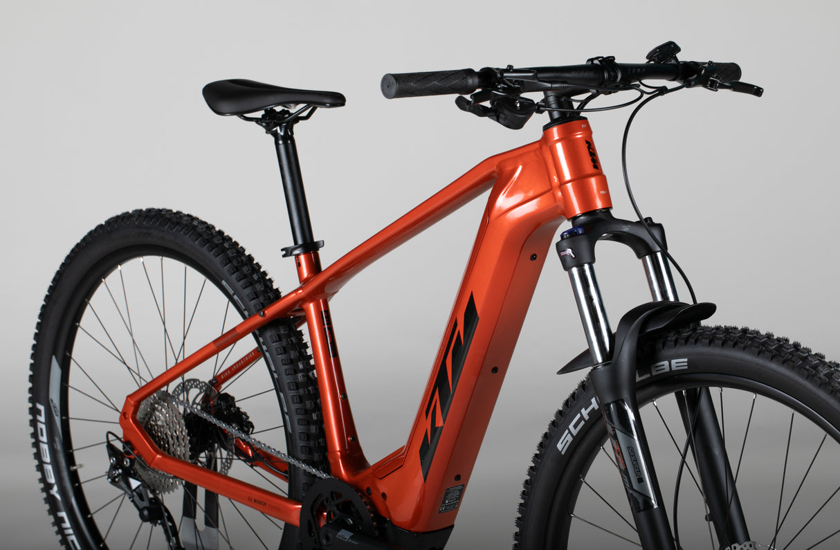 KTM Macina Team 793 - outlet-sähköpyörä 165-177 cm ajajalle