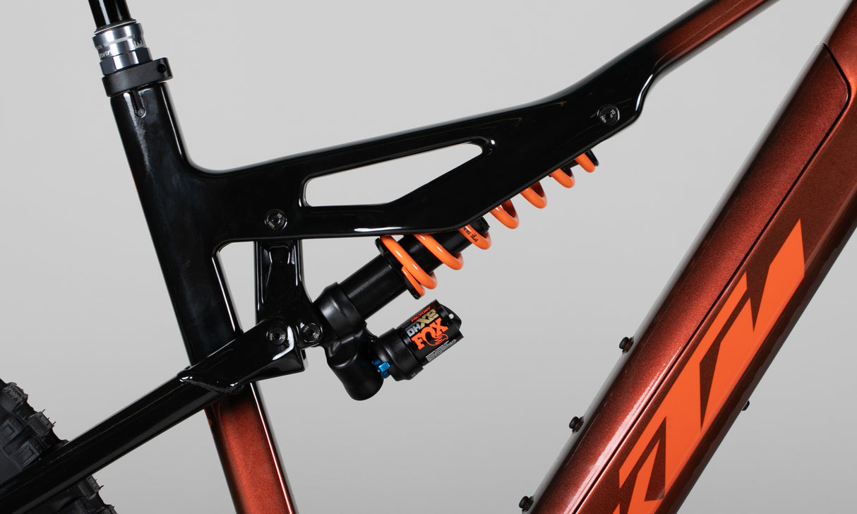 KTM Macina Prowler Exonic - outlet-sähköpyörä 185-194 cm ajajalle