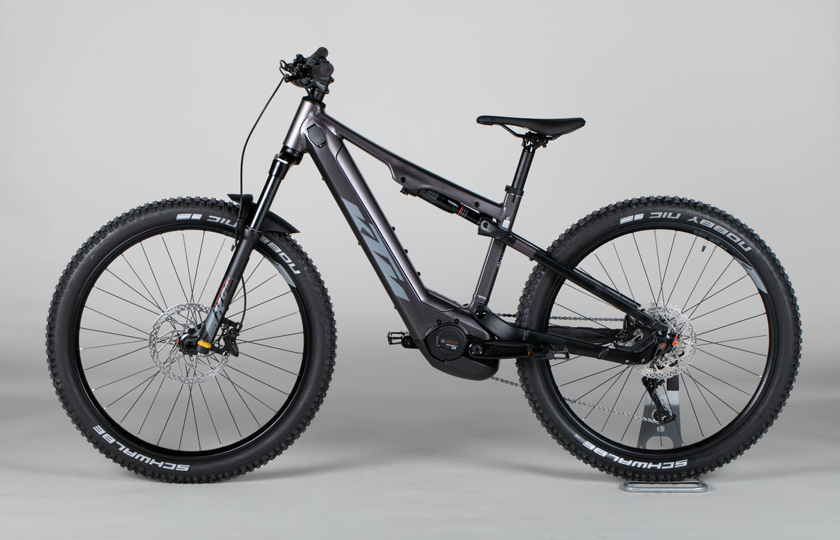 KTM Macina Lycan 571 - outlet-sähköpyörä 154-164 cm ajajalle