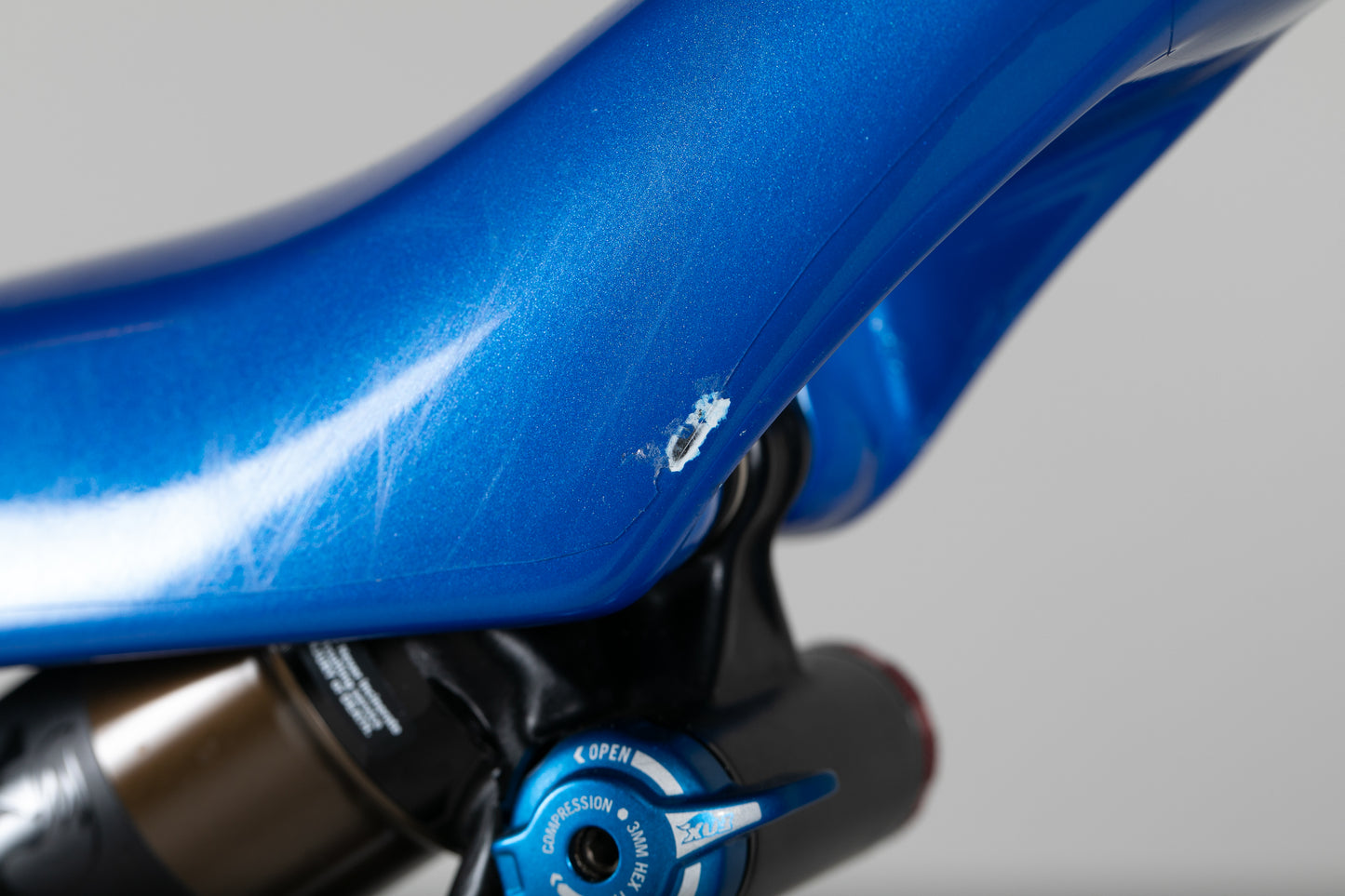 Orbea Rise MyO Custom Carbon M-Team - käytetty sähköpyörä ajajalle 160-175 cm
