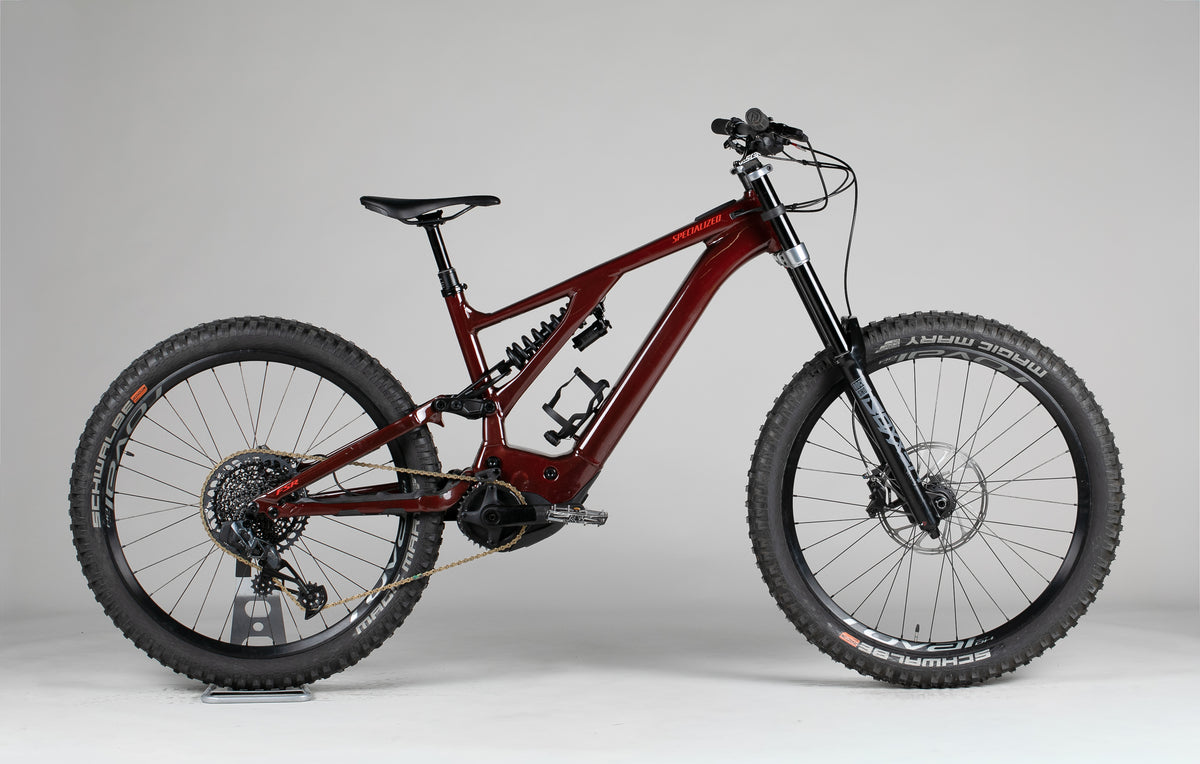 Specialized Turbo Kenevo Expert - käytetty sähköpyörä 178-188 cm ajajalle