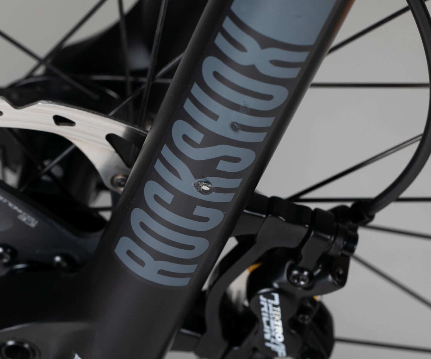 Trek Rail 5 625 Wh - käytetty sähköpyörä 165–177 cm ajajalle