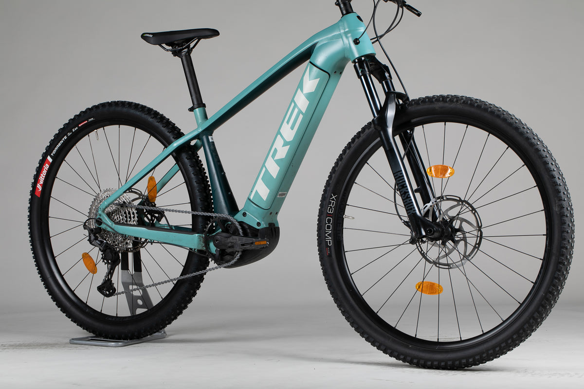 Trek Powerfly 5 - käytetty sähköpyörä 168-178 cm ajajalle