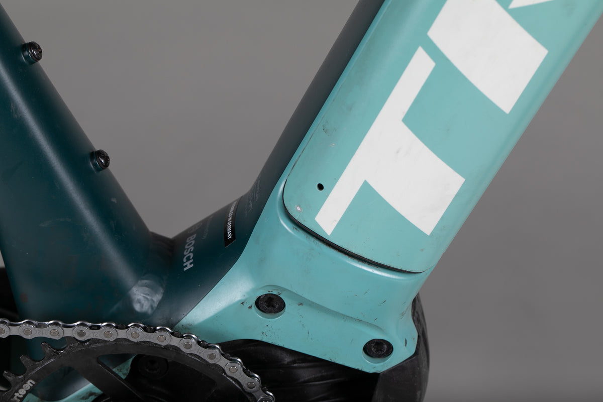 Trek Powerfly 5 - käytetty sähköpyörä 168-178 cm ajajalle