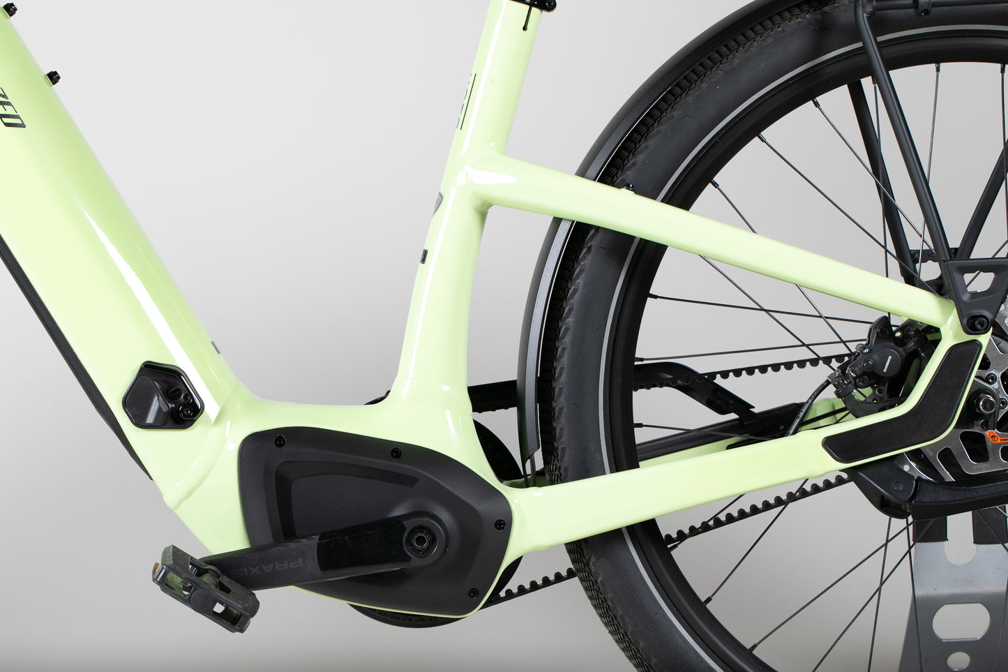 Specialized Turbo Como 3.0 IGH - käytetty sähköpyörä ajajalle 168-179 cm