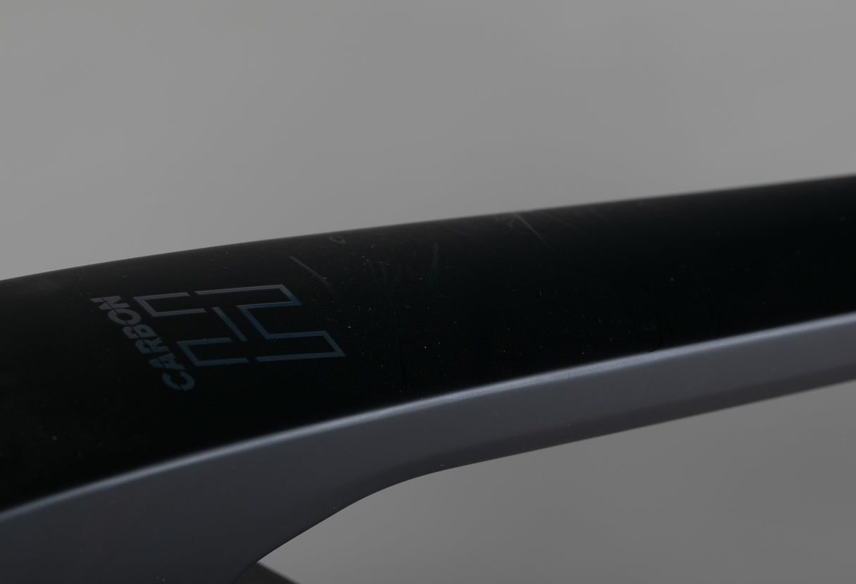 Helkama Carbon H - käytetty sähköpyörä 180–200 cm ajajalle