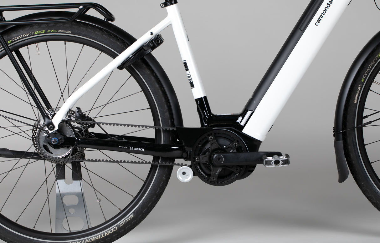 Cannondale Mavaro Neo 4 Low StepThru - käytetty sähköpyörä 180-201 cm ajajalle