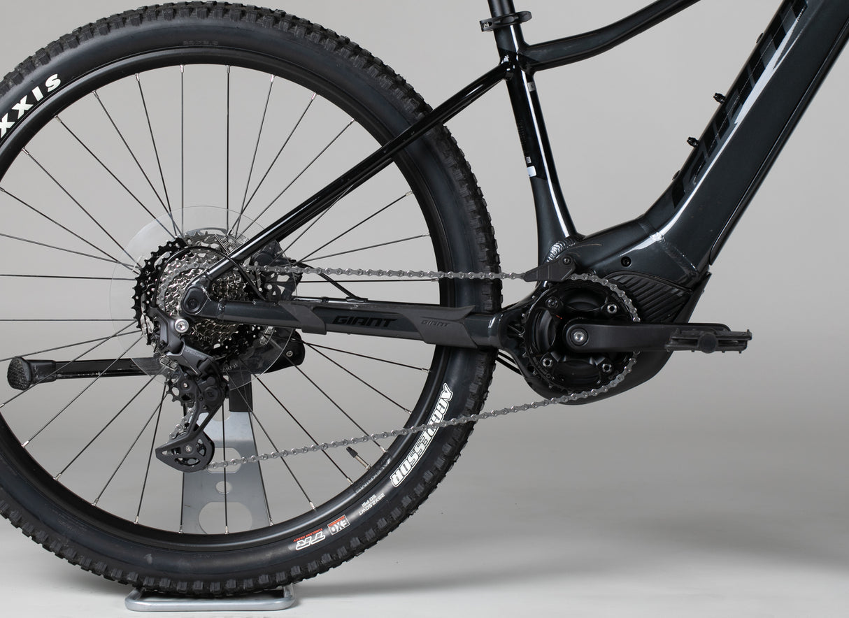 Giant Fathom E+ 2 Pro - käytetty sähköpyörä 162–172 cm ajajalle