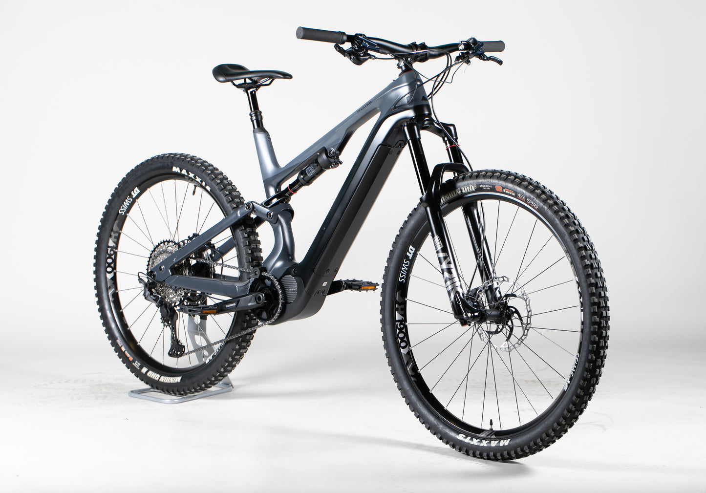 Canyon Spectral:ON CF 7 - käytetty sähköpyörä ajajalle 182-195 cm