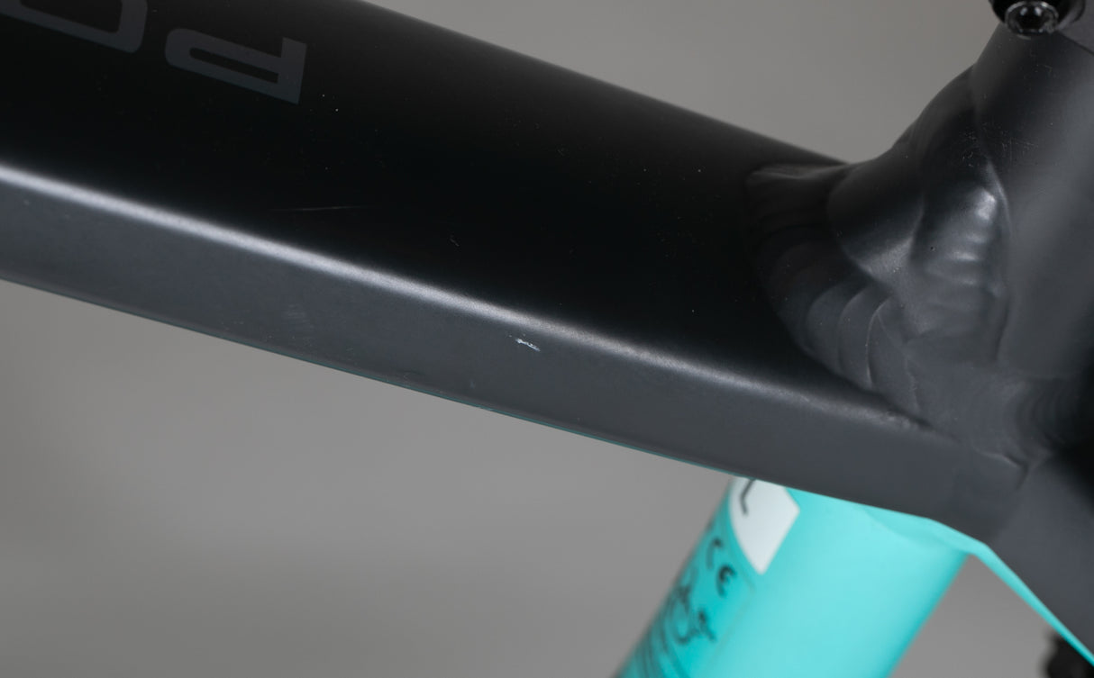 Trek Powerfly 4 - käytetty sähköpyörä 173–188 cm ajajalle