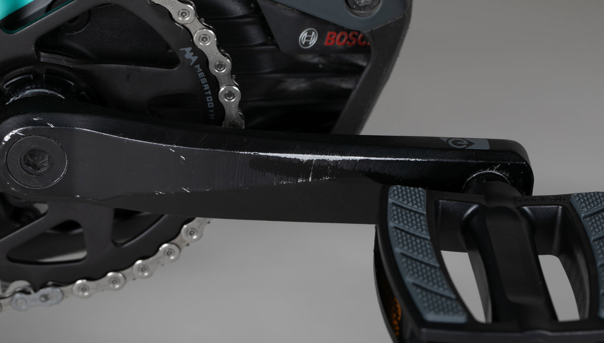 Trek Powerfly 4 - käytetty sähköpyörä 173–188 cm ajajalle