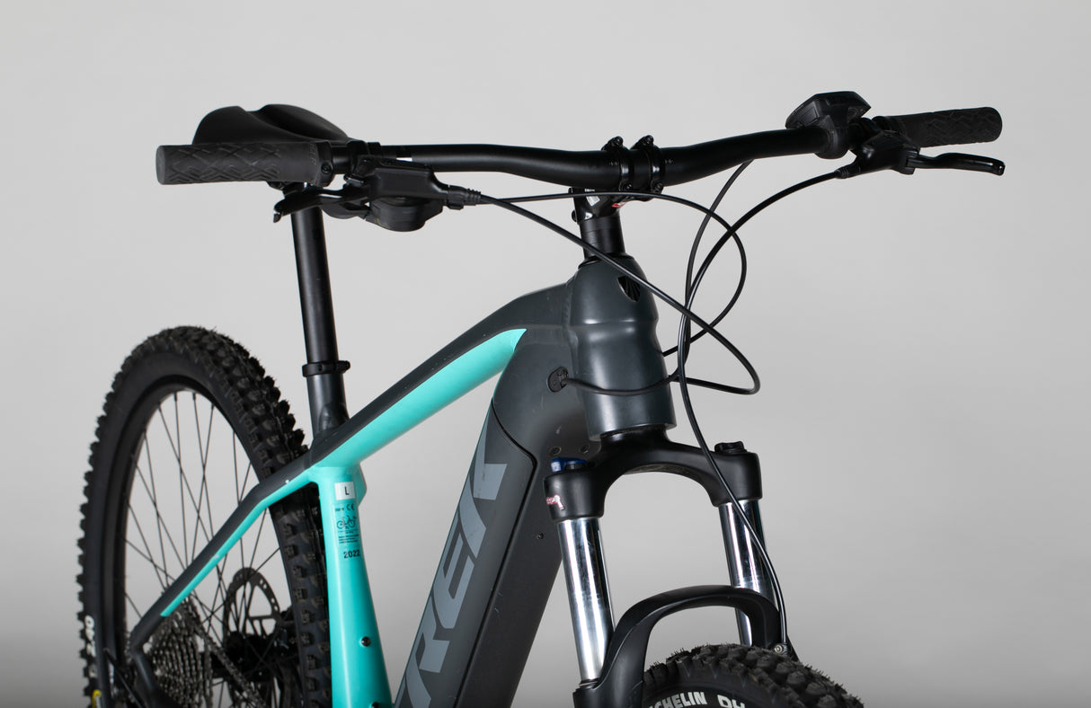 Trek Powerfly 4 - käytetty sähköpyörä 173–188 cm ajajalle