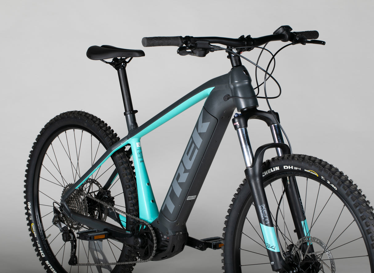 Trek Powerfly 4 - käytetty sähköpyörä 173–188 cm ajajalle