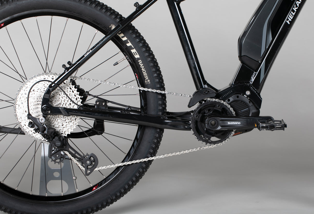 Helkama Force 27.5” 12sp - käytetty sähköpyörä 170–190 cm ajajalle