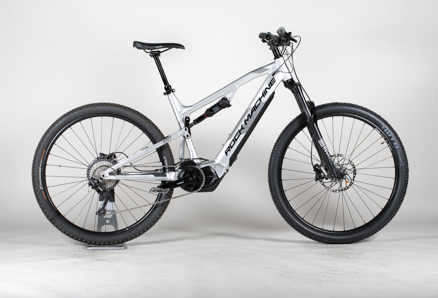 Rock Machine Blizzard INT E30-29 - käytetty sähköpyörä ajajalle 175-185 cm
